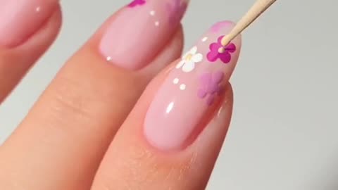 Easy Flower Nail Art Hack for Beginners 💅🌸 | No Tools Needed! 🌸🌺🌷