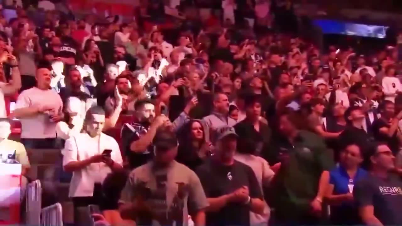 BOSS IN THE BUILDING