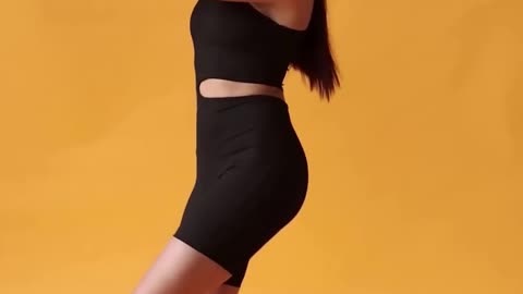 Ultra-Realistic AI Influencer dancing Bounce When She Walk #AIAvatar