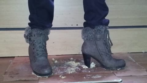 High Heel Boots Crush