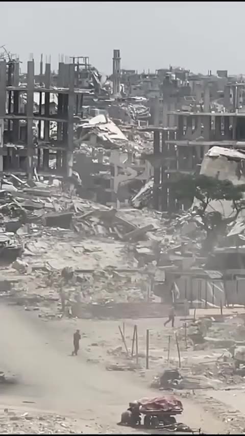 Israeli occupation aircraft bombed a group of citizens in the Saftawi neighborhood