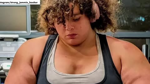 Female Weightlifter Turns Out to be a Man