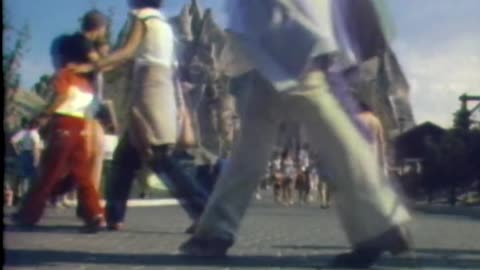 CNE vs Canada's Wonderland (CBC 1981)