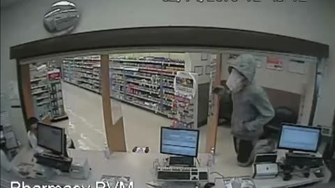 😱🥊 Boxing Coach STOPS Robber! | FCN