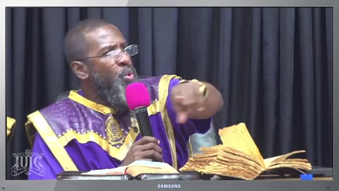 THE WHITE MAN IS SPAZZING OUT OVER BLACK CHRIST