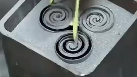 ✨🧠 Witness a Super Unique Damascus Steel Knife Design! | FeedMyCuriosity
