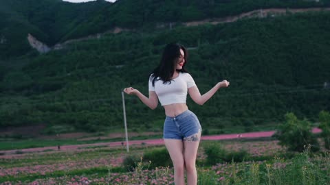 你再等等 我跳得也很好 别看别人好不好