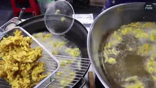 Too Late, No Food! Only 4 Hours of Sales for Legendary Tteokbokki & Sundae