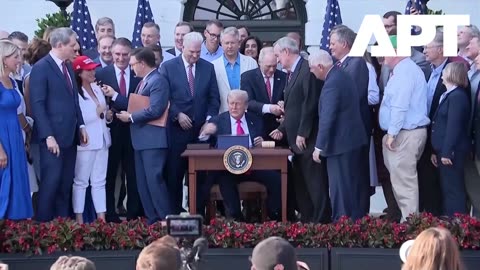 President Trump signs the Big Beautyfull Bill !