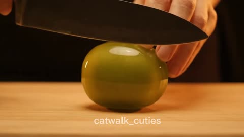 ASMR Fruit Apple Glass Cutting