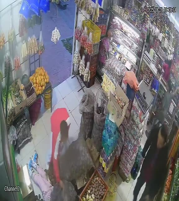 pobrecita mi sobrina 😊 #mi #CapCut #paratii #fyp #viral #cuandosientaelboom