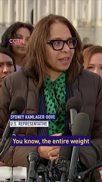 Lawmakers an Survivors of Epstein’s sex trafficking in DC Face off the Trump administration