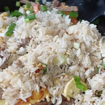 Wow! Wok-Fired Beef & Cilantro Rice! 🔥🥩🌿🍚🧅🍳