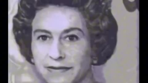 Queen Elizabeth II aging on bank notes