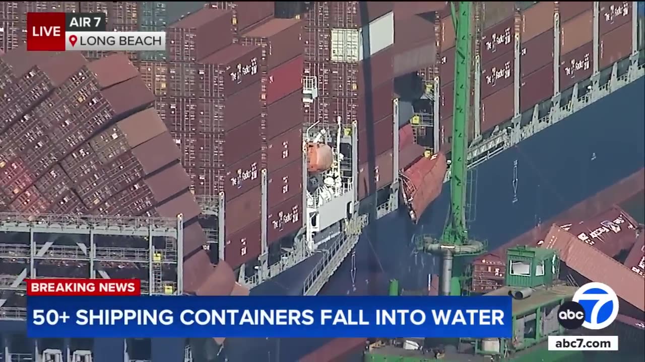 Video shows moment 50+ shipping containers plunged into water at LA port