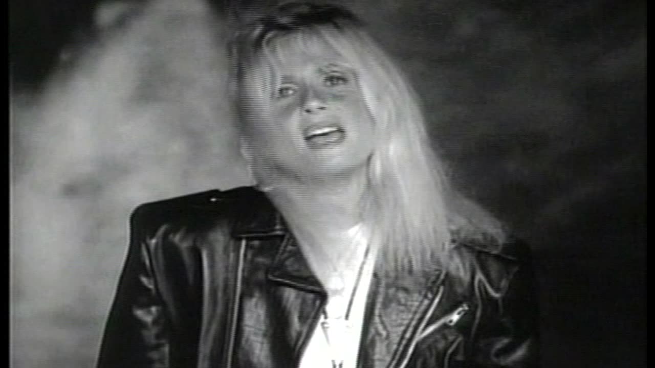 Kim Carnes - Crazy In Love