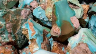 20250705-7 Turquoise Rough: Color Surprise Blind Box in Stone