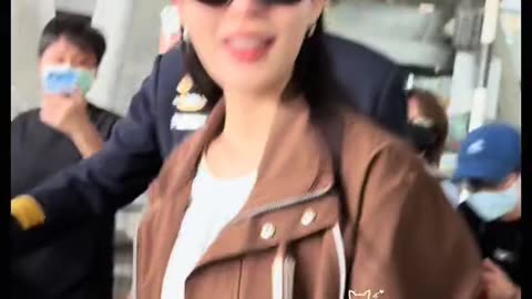 #BlankTheSeries #Orm #LingLing #Entertainment #funny #comedy #viral #Shorts #Trend