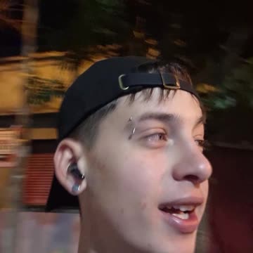 Amistad rota por una deuda tras la compra de una PlayStation