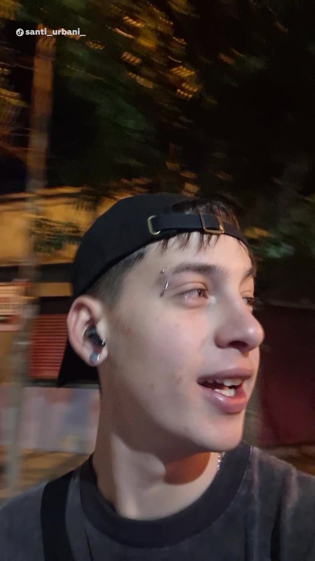 Amistad rota por una deuda tras la compra de una PlayStation