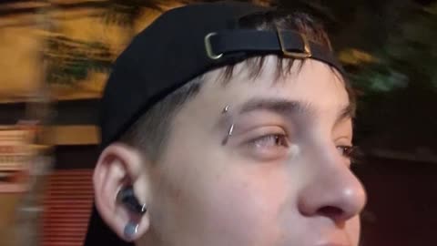 Amistad rota por una deuda tras la compra de una PlayStation