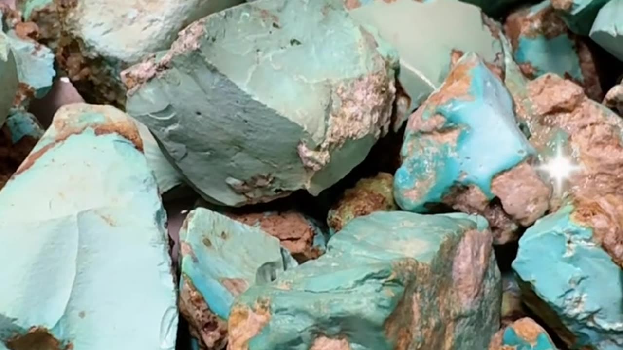 250602-1 Turquoise Rough: Unopened Natural Gift Box Sealed in Stone