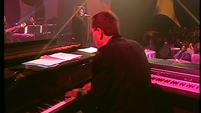 Chaka Khan - Them There Eyes