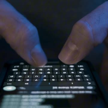 TikTok en el centro del escándalo en Europa: ¿privacidad o vigilancia encubierta?