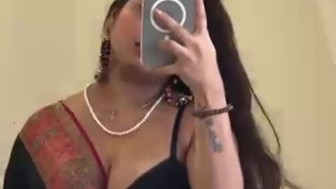 Hot bhabhi look boobs 🍒🤤🥵