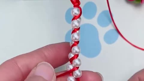 A step-by-step tutorial for a cute bracelet!.hd