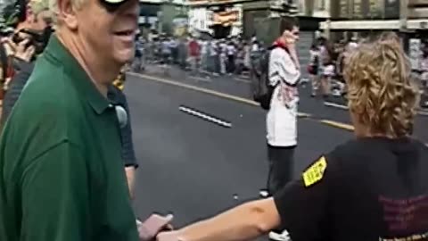 Watch Alex Jones Warn You About The New World Order Decades Ago in These Films