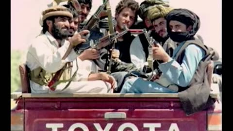 Watch Alex Jones Warn You About The New World Order Decades Ago in These Films