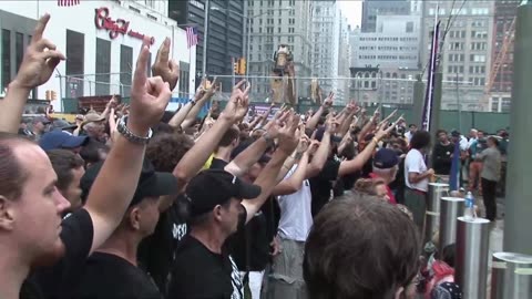 Watch Alex Jones Warn You About The New World Order Decades Ago in These Films