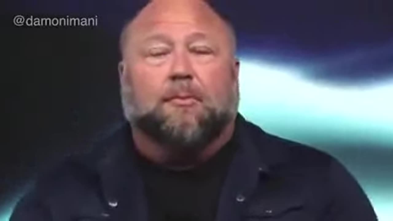 Alex Jones - Kanye West Loves Hitler