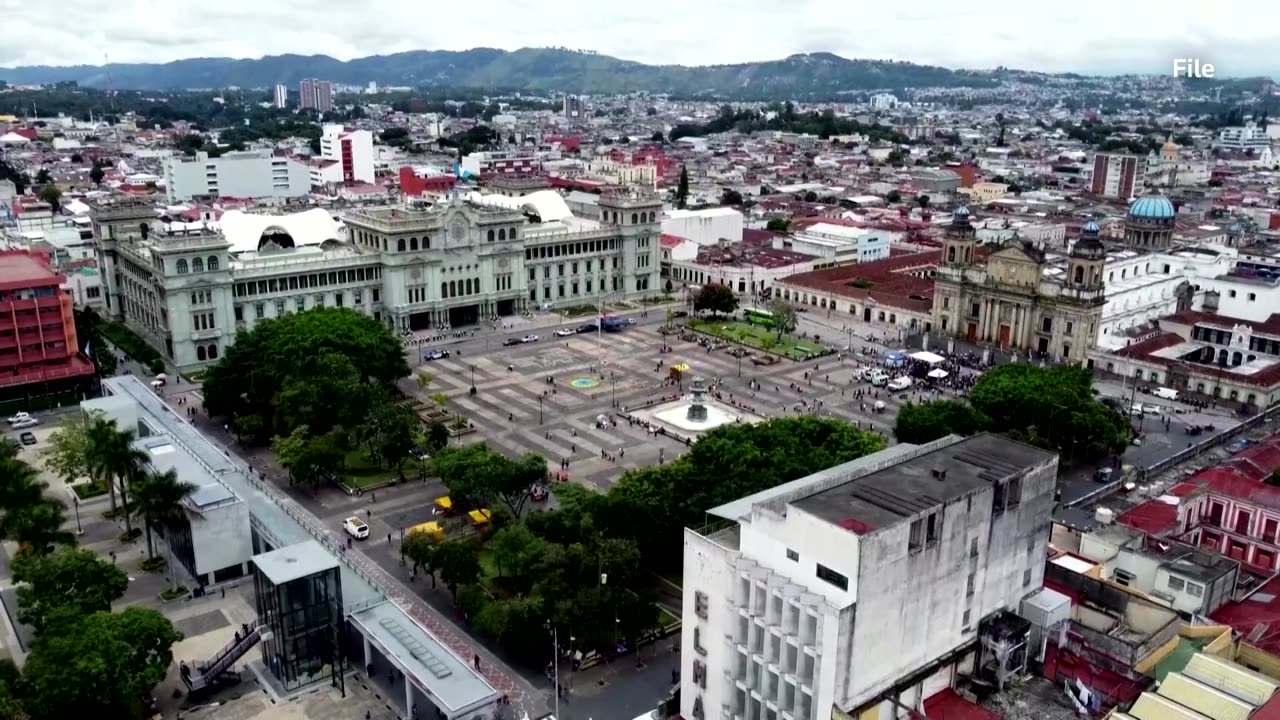 Trump appointed judge keeps deportation block of Guatemalan children