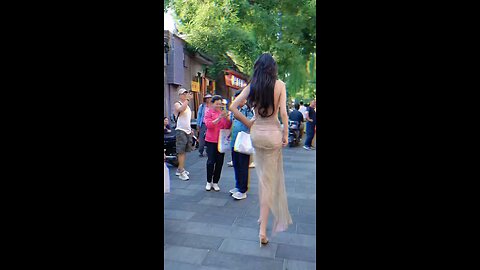 "Queen of Darkness vs Elegant Twins | Epic Fashion Transformation"