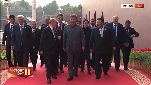 President #XiJinping has greeted veterans on the Tian'anmen Rostrum