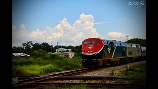 Plant City, Florida, USA Amtrak 174 over Diamond