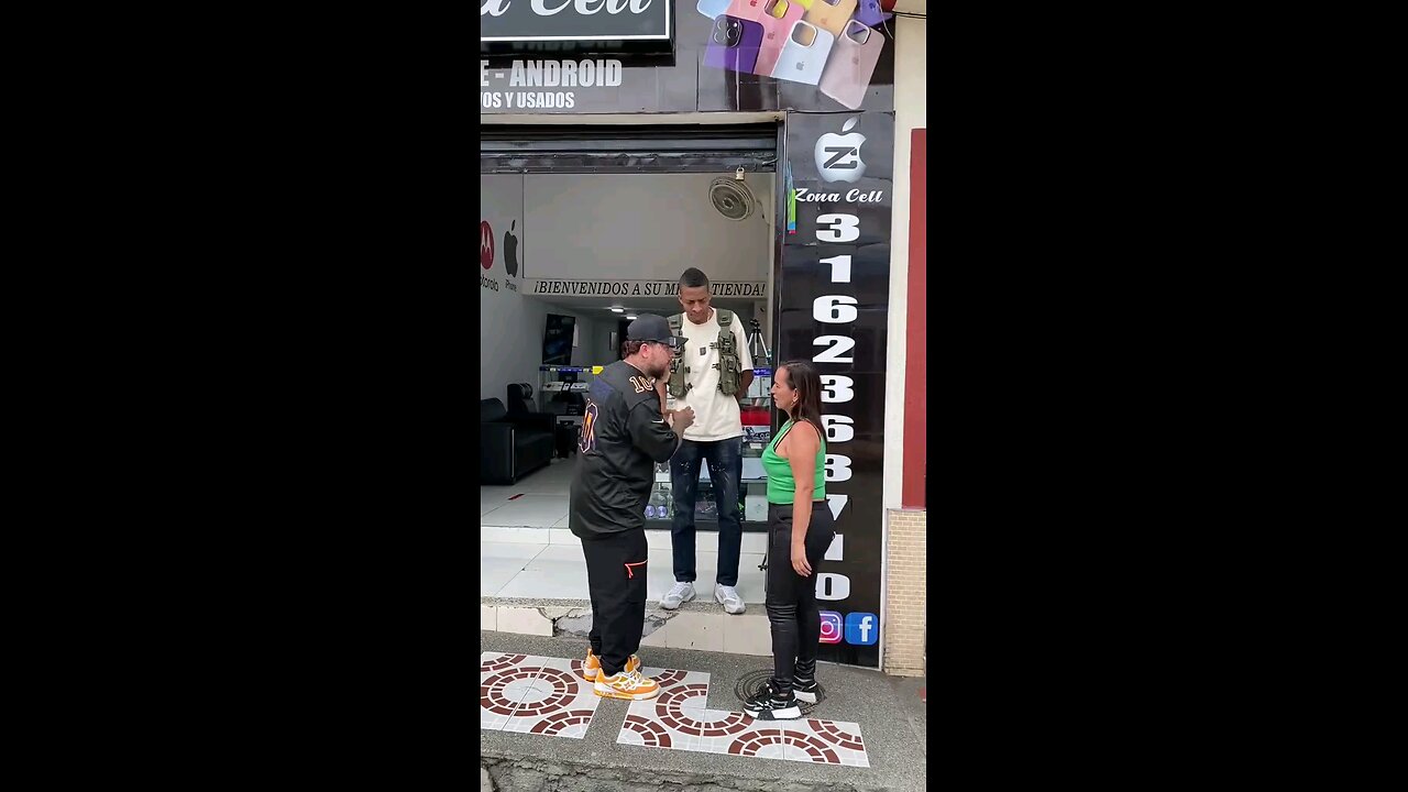 Comprando Celular Con Magia 🤣