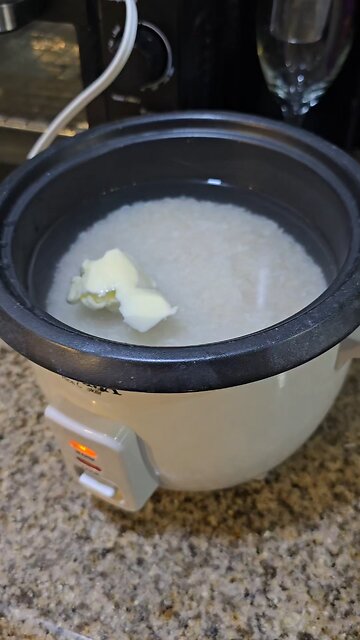 Saltado de Pollo Recipe (Peruvian Chicken Stir-Fry with Bold Flavor!)