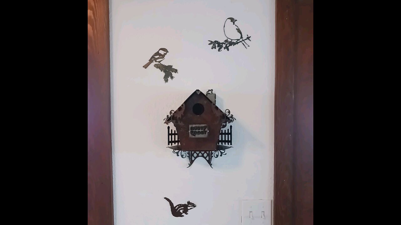 Rusty Roost decorative birdhouse/stash box