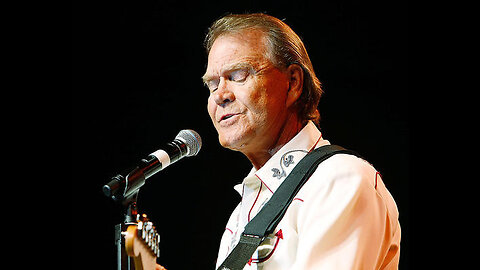 Glen Campbell sings "Gentle on my Mind"
