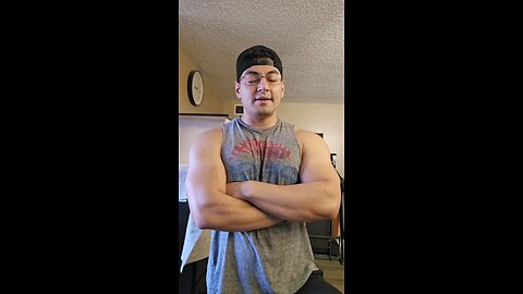 Sam Sulek's face looks like shit from all the steroid acne #samsulek #bodybuilding #pro #comp #acne