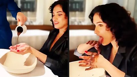 Your Daily Dose Of Internet - The Dumbest Restaurant Food Item