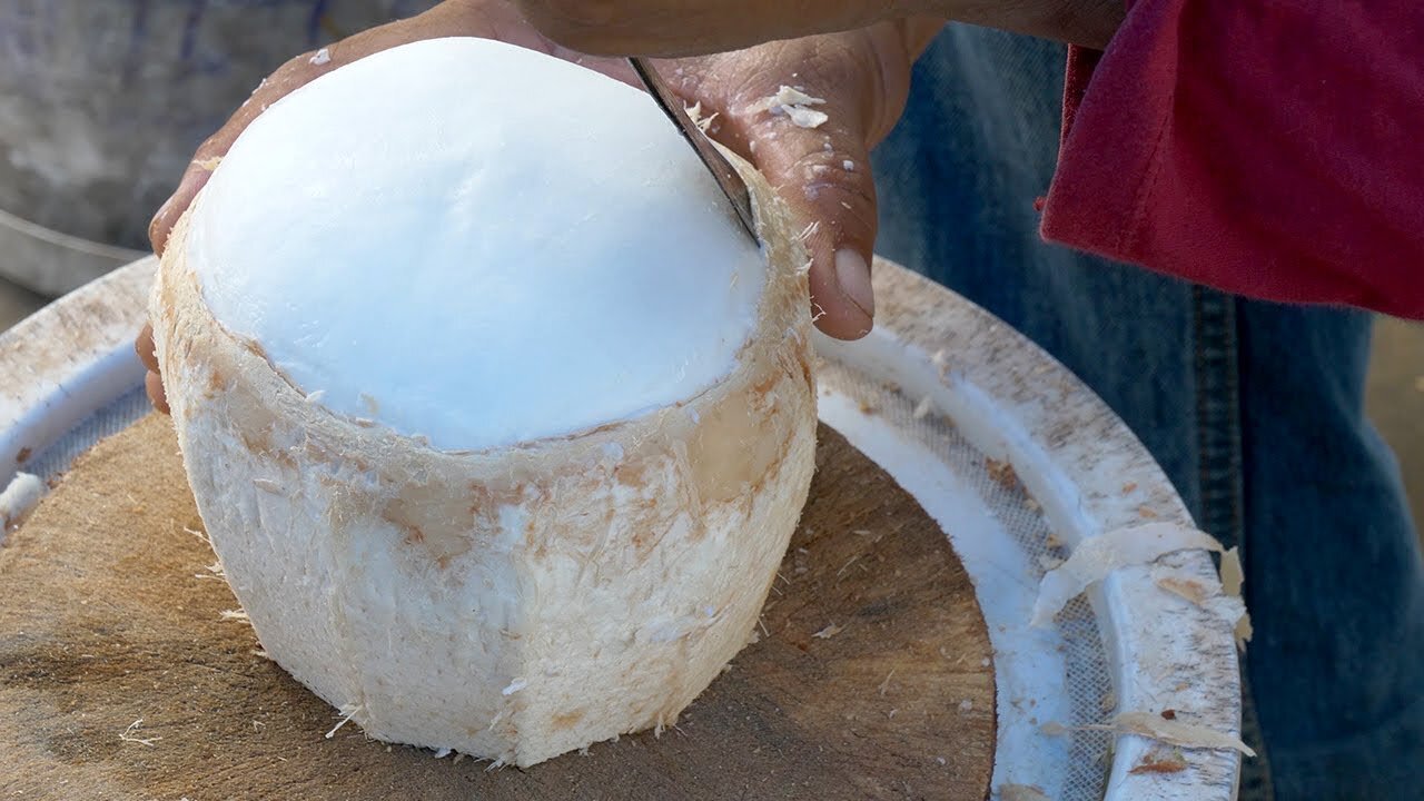 Coconut Ball Peeling Skills - Fruit Cutting Skills