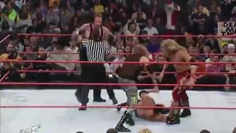 [FULL MATCH] EDGE & CHRISTIAN (c) VS THE ROCK & UNDERTAKER WWF SMACKDOWN HD