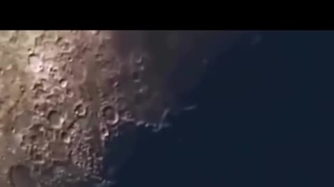 Man records the moon with his telescope and captures this... 😳