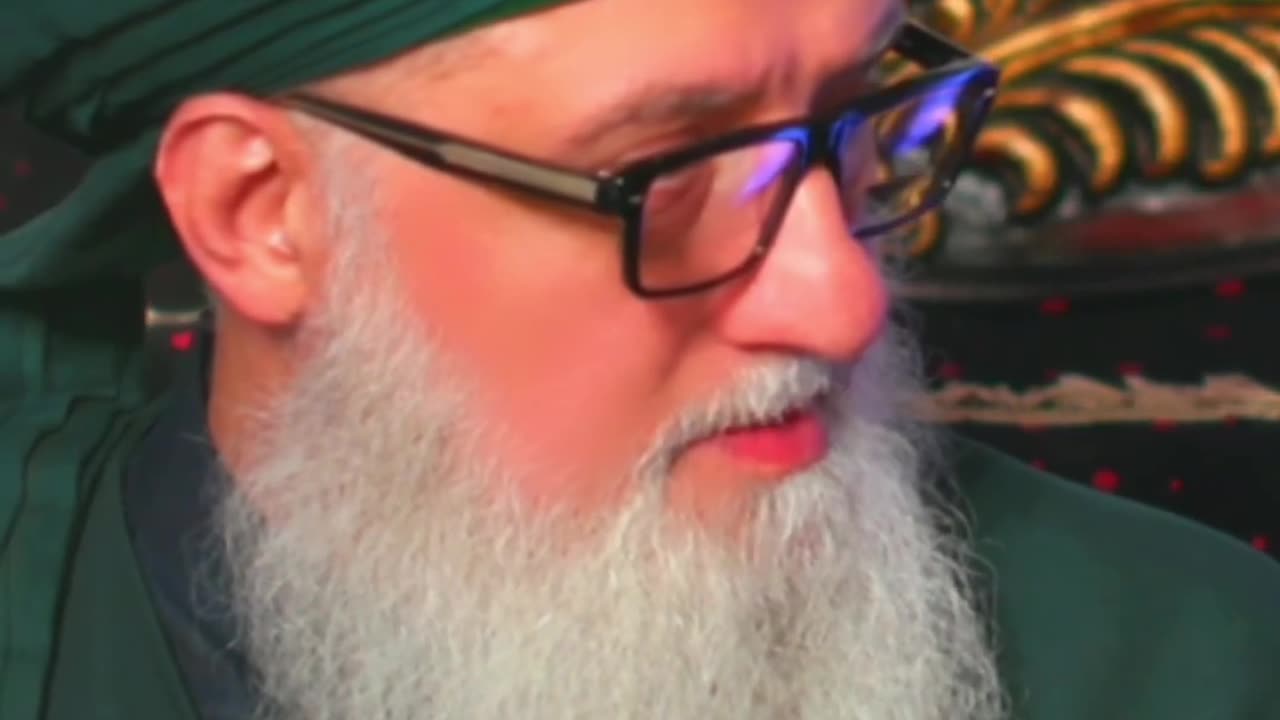 The Dress from Allah (aj)- A Gift for Prophet Muhammad (saw)