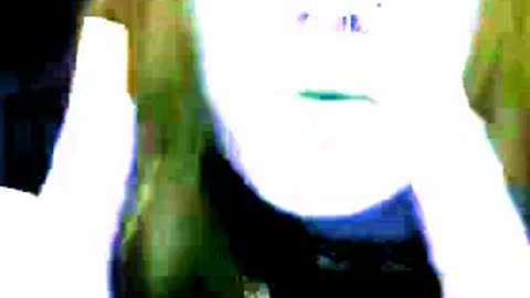 !!! SINGING CATWOMAN - CRAZIEST VIDEO EVER :)