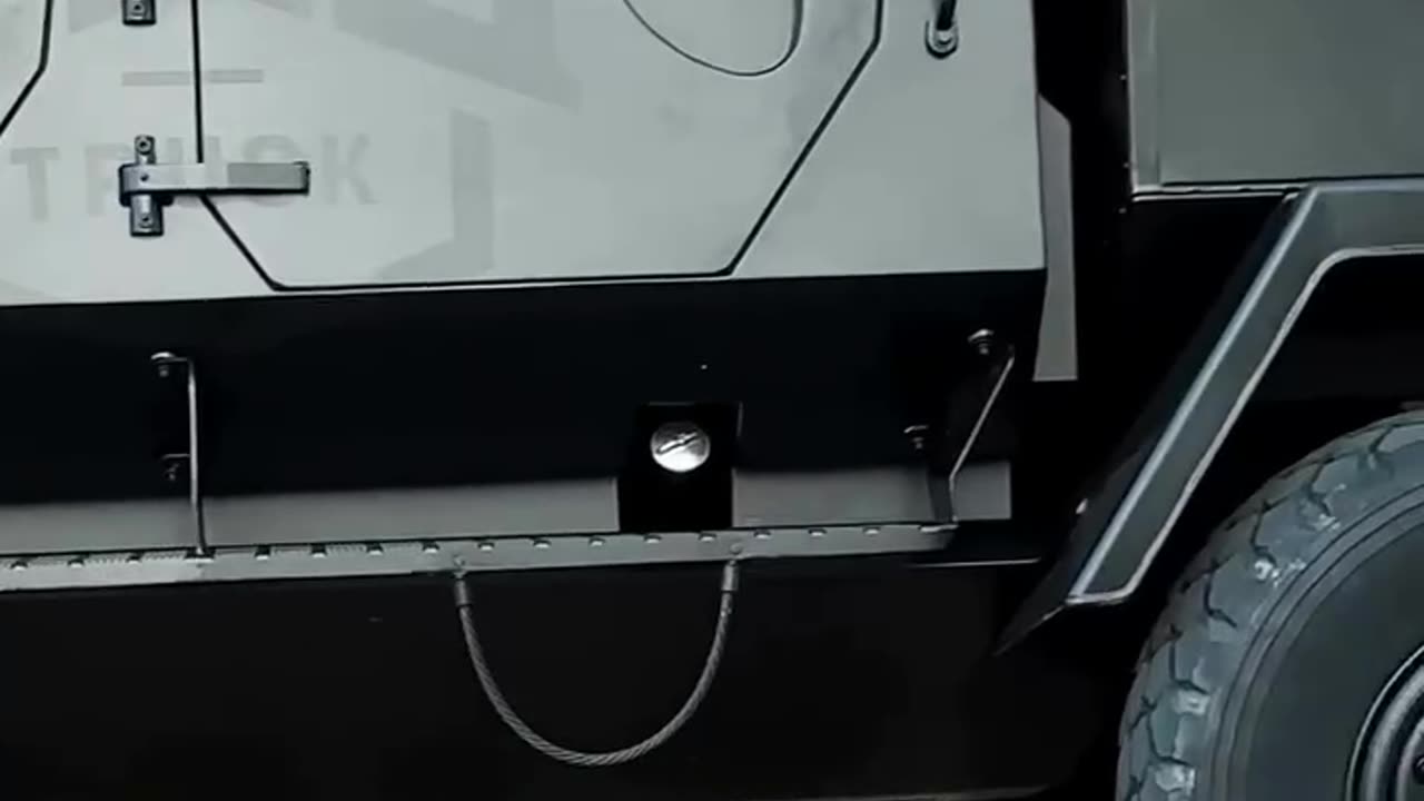 Finnish armored vehicle Sisu GTP 4×4